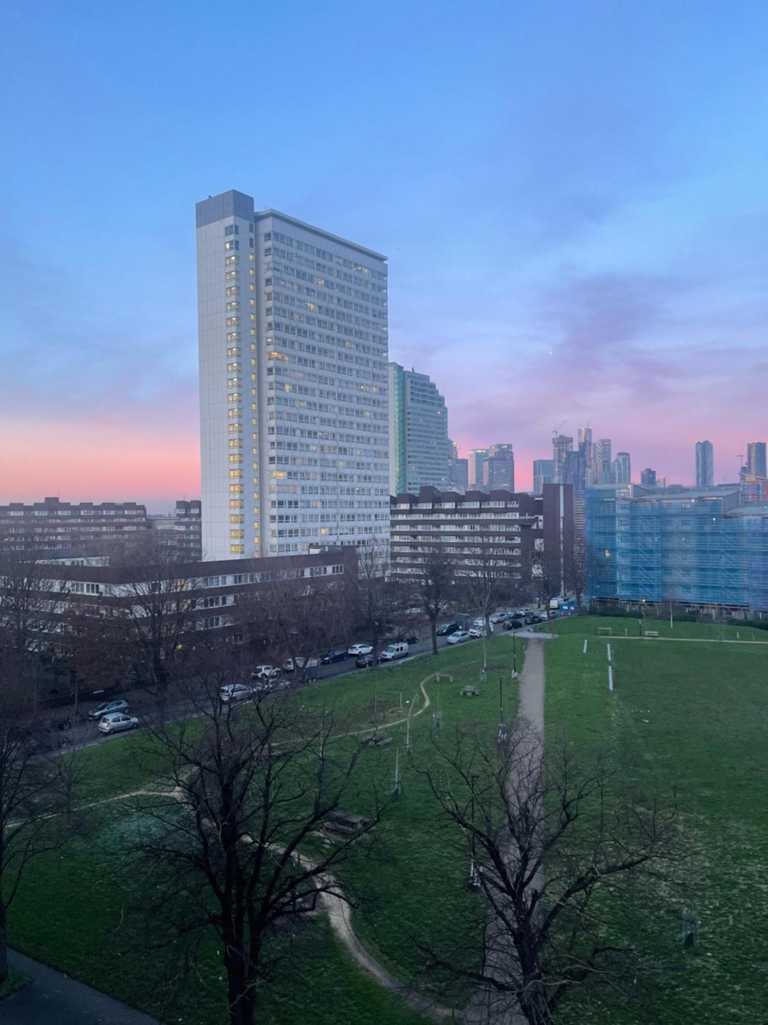 Immaculate 2Bed Apartment In London- City Views 外观 照片